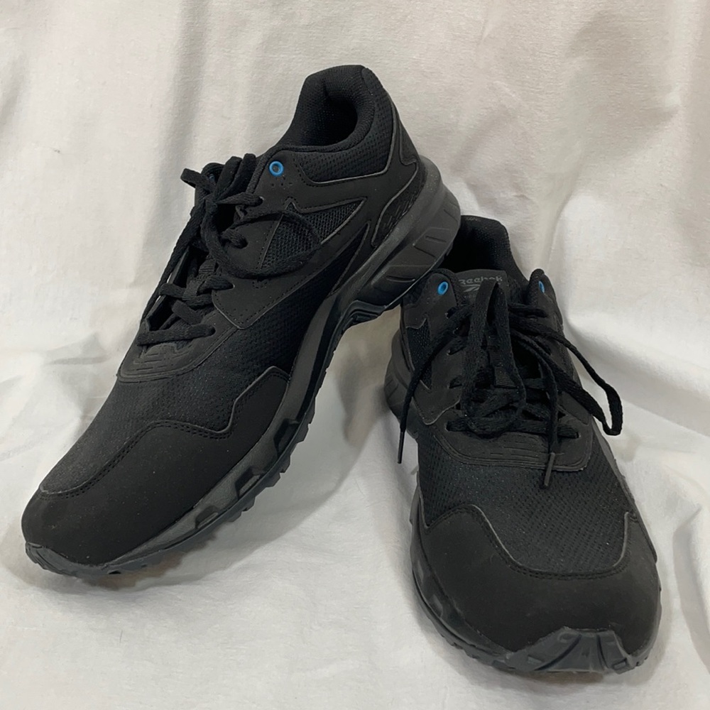 Men’s NWOT Reebok Black Sneaker Tennis Shoes